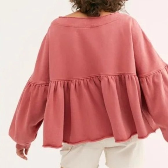 Lucy Pullover Top - Picture 3 of 12